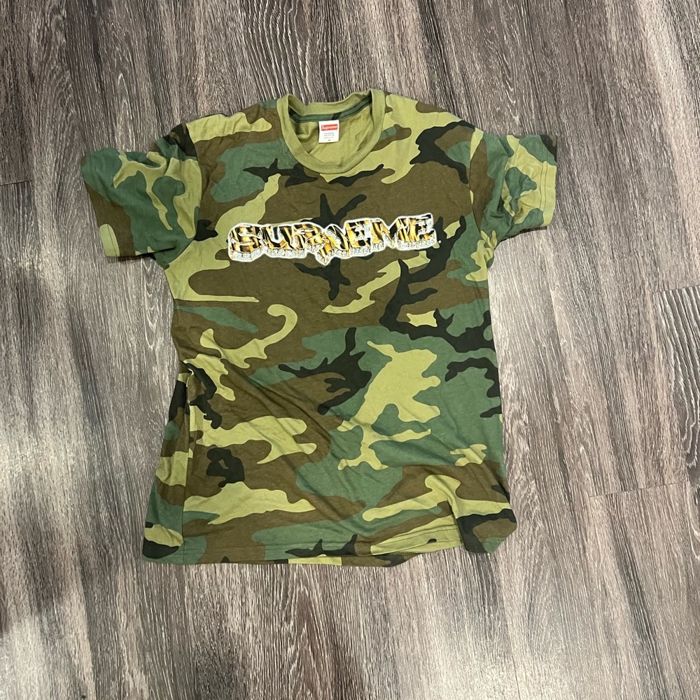 Supreme camo tee